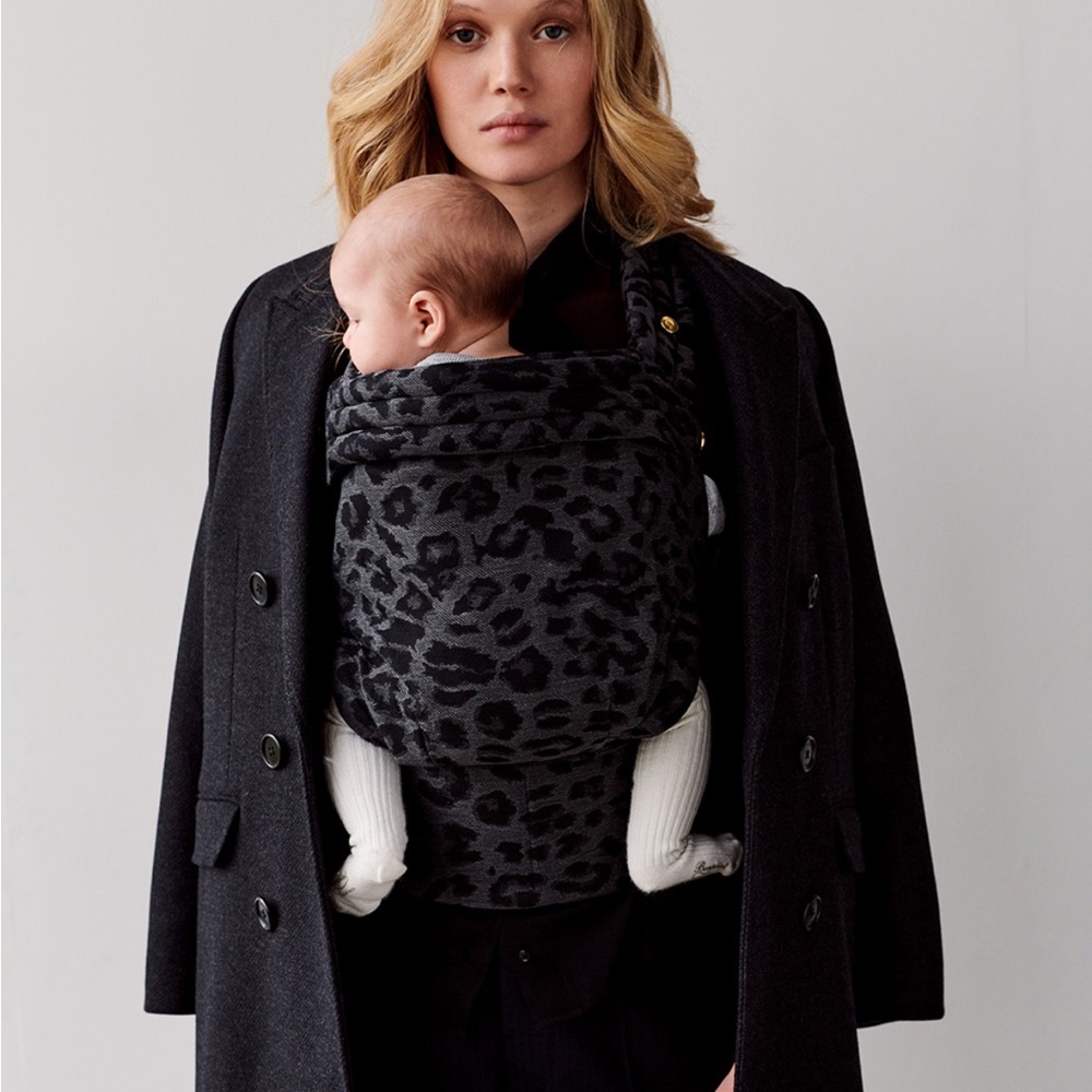 Artipoppe Zeitgeist Carrier – Dark Grey Leopard